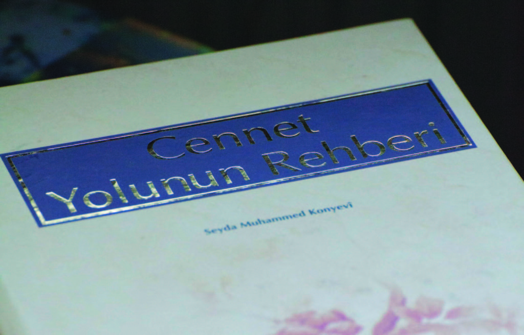 Cennet Yolunun Rehberi Eserini Hazırlarken…